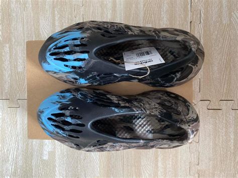 Yzy foam runner, Luxury, Sneakers & Footwear on Carousell