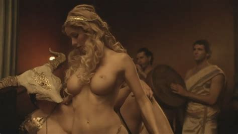 Spartacus Blood and Sand nude pics página 3