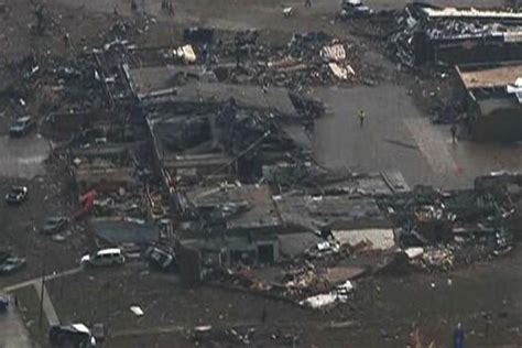 Monster tornado slams into Oklahoma city | Stuff.co.nz