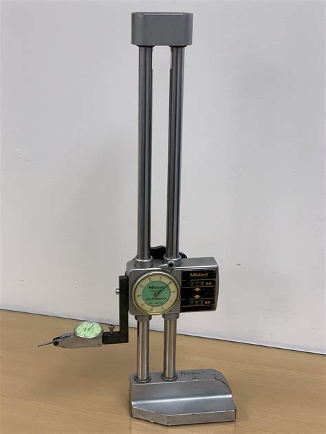 mitutoyo mm height gauge  dial indicator