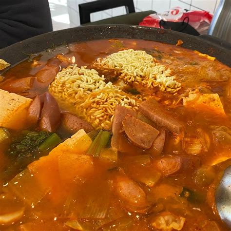 ‘부대찌개 홀릭 전국 부대찌개 맛집