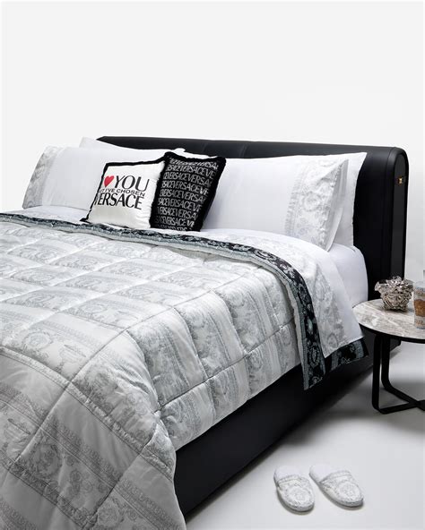 Versace I ♡ Baroque Full/Queen Bed Set - Home Collection | US Online Store