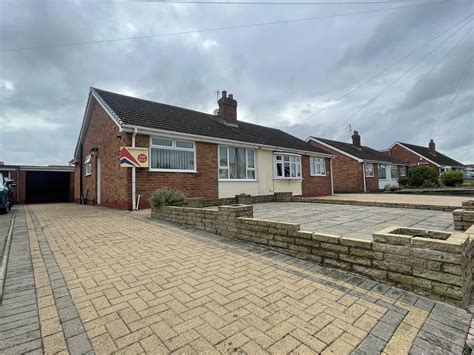 2 Bed Semi Detached Bungalow For Sale In Sevenoaks Drive Thornton