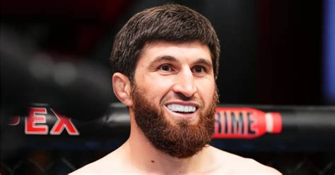 Magomed Ankalaev Furious With Chicken UFC Star Alex Pereira After