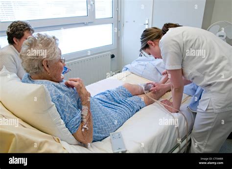 LEG ULCERS CARE Stock Photo - Alamy