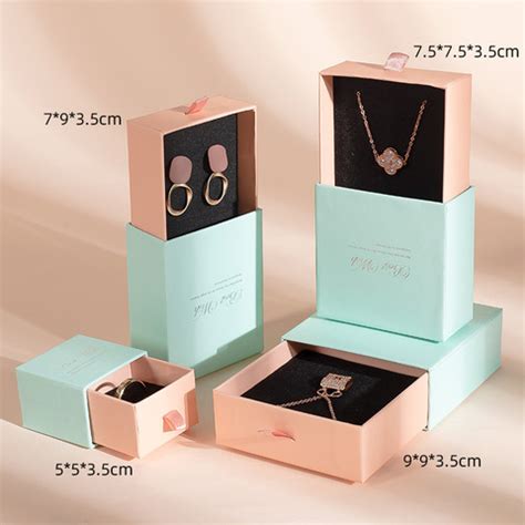 Buy Luxury Customize Sliding Paper Cardboard Jewelry Gift Box With