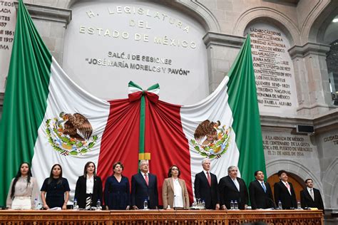 Delfina G Mez Rinde Protesta Como Gobernadora Del Edomex Ante El