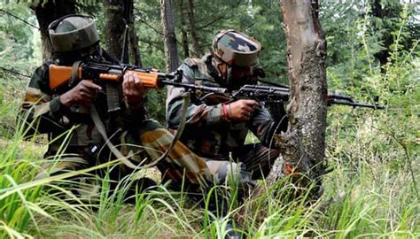 Army Jawan Martyred In Encounter In Jandks Kupwara Three Let Militants