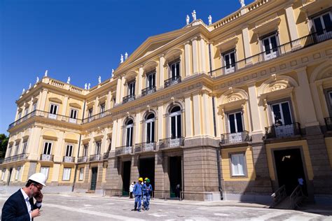 Professor Da Ufrj Eleito Para Academia Brasileira De Letras Conex O