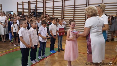 Zako Czenie Roku Szkolnego W Szkole Podstawowej Nr Im Stefana