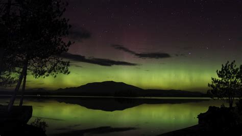 Did you see it? Aurora Borealis visible in parts of Maine Tuesday morning | WGME