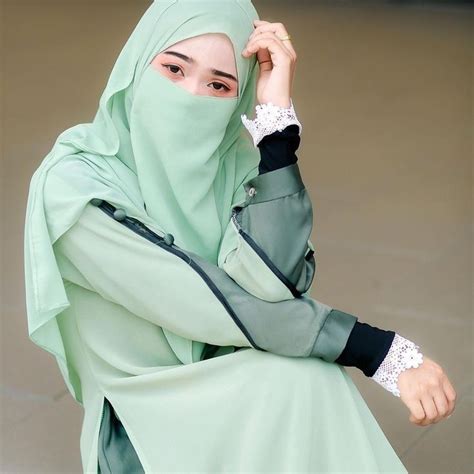 Pin Oleh Orzheita Di Akhwat Muslimah Gaya Hijab Model Pakaian Hijab Busana Hijab Modern