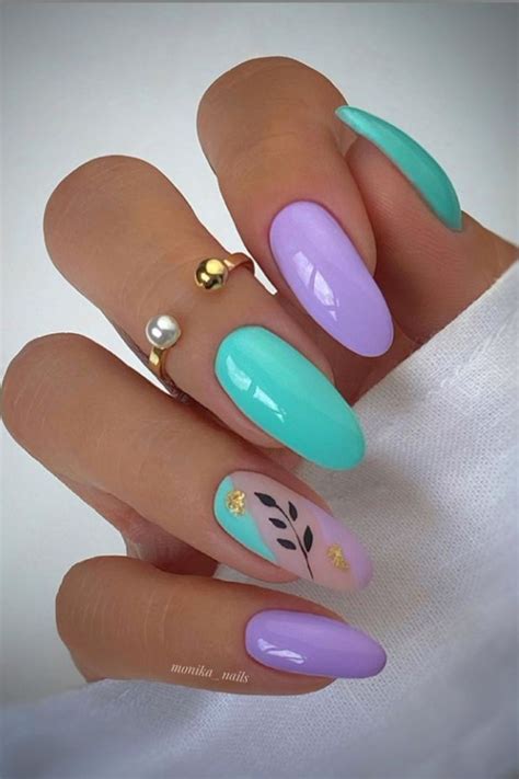 38 Trendy Almond Shaped Nail Art For Summer Nails 2021