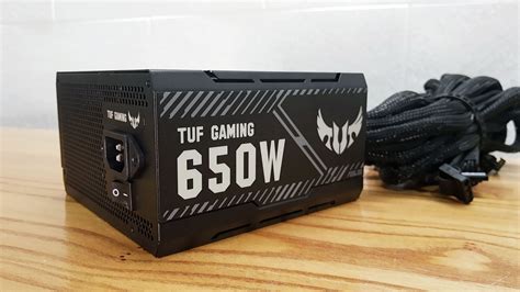 ASUS TUF Gaming 650W Grados Militares Hardware Condensadores