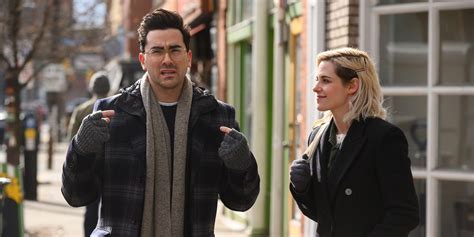 Happiest Season: Dan Levy Gives Great Coming Out Advice, Again