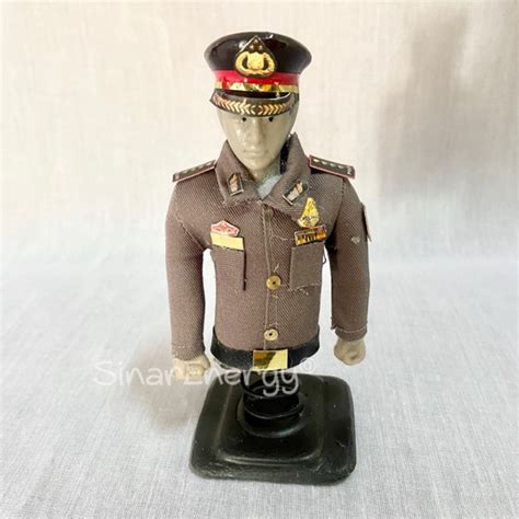 Jual Patung Miniatur Polisi Shopee Indonesia