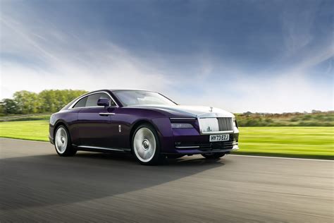 Rolls-Royce Spectre (2023) | Reviews | Complete Car