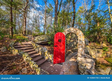 Rock City Gardens Trail In Chattanooga Tennessee Tn Editorial Image