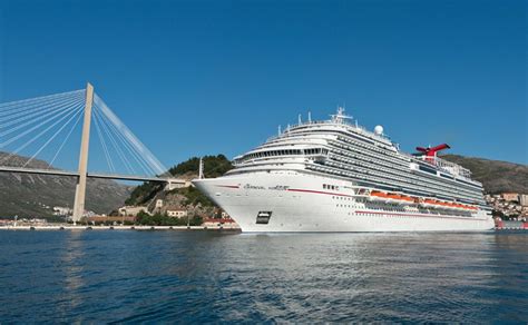 Carnival Horizon Cabins, Staterooms & Suite Pictures- Carnival Cruise ...