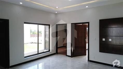 Single Bed Luxury Apartment For Sale On Installment Plan In Al Kabir