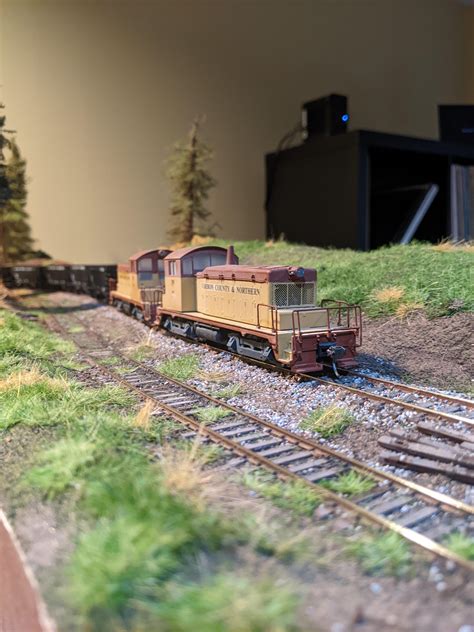 Small update. N-scale 2x4 layout. Finished one line. : r/modeltrains