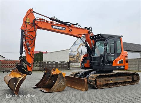 Doosan DX 140 LCR 5 tracked excavator for sale Poland Strzyżew JE39105