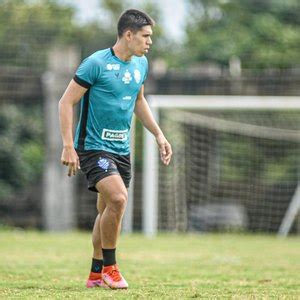 CSA anuncia contratação do volante Calebe Costa ex Cuiabá