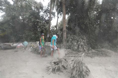 Taal Volcano ashfall ruins Batangas' famous kapeng barako