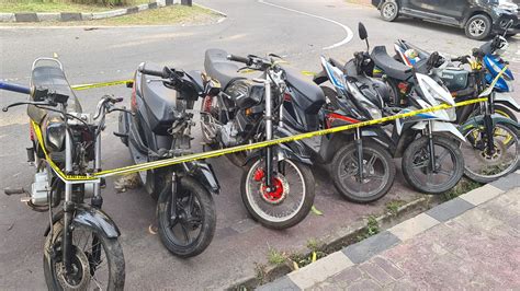 Enam Motor Curian Ditemukan Di Kebun Warga