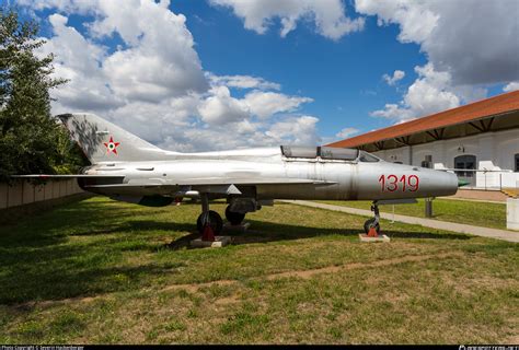 Hungarian Air Force Mikoyan Gurevich Mig Um Photo By Severin