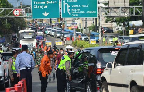 Puncak Terapkan Ganjil Genap Berlaku Jam Sin Ambon