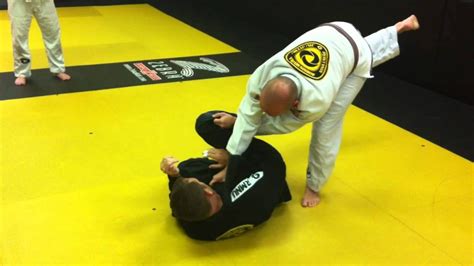 The BJJ X Pass – Loose Guard Passing At Its Best - BJJ World