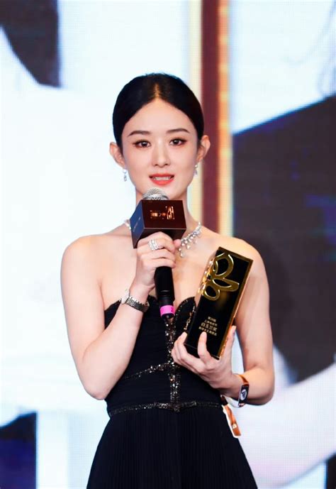 Ghim của Ma Zhai Xing trên Zhao Liying Cam