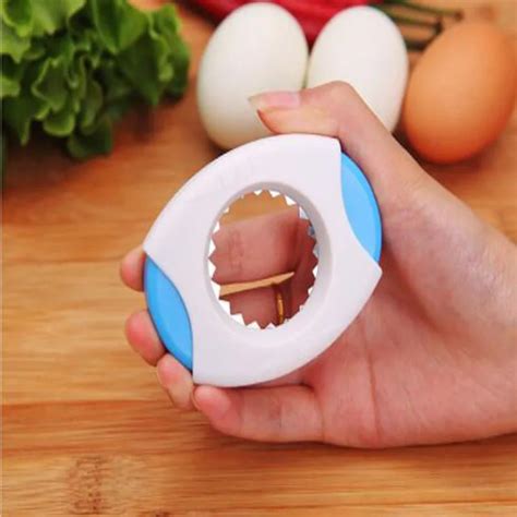 Serrated Blade Boiled Egg Opener Shell Remover Egg Peeler Cracker