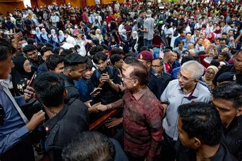 GALERI GAMBAR PROGRAM TEMU ANWAR DI UNIVERSITI TEKNOLOGI MALAYSIA