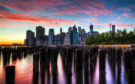 Wallpaper Matahari Terbenam Laut Cityscape Bangunan Refleksi