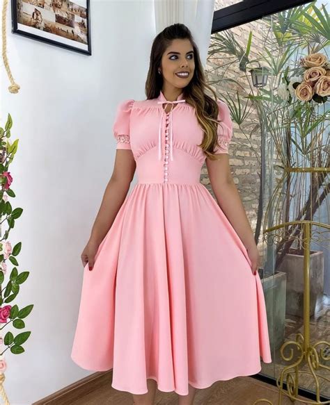 Pin de Arely Beltrán em Ropa Vestidos estilosos Moda evangelica