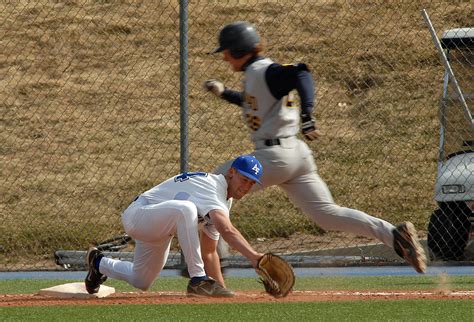 Baseball Player Run Free Image Download