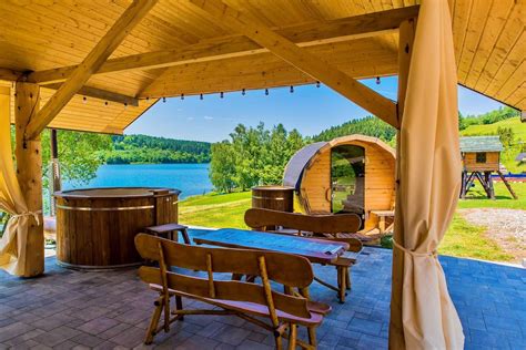 Domek Nad Jeziorem Z Jacuzzi Apartamenty Z Jacuzzi Sauna Bieszczady