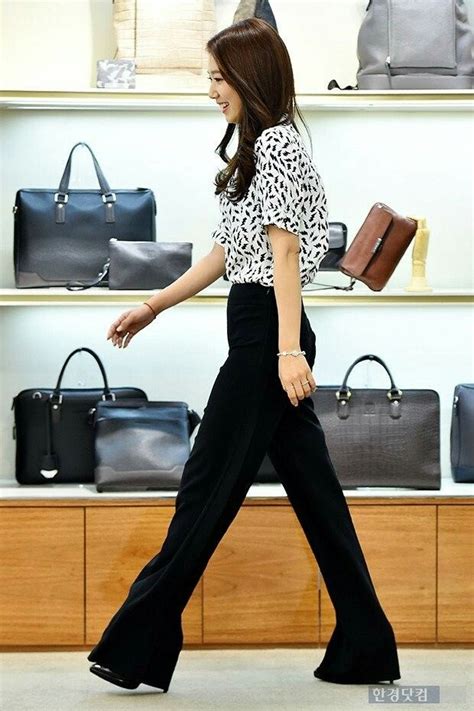 Park Shin Hye Park Shin Hye Pantsuit Suits Chic Style Fashion