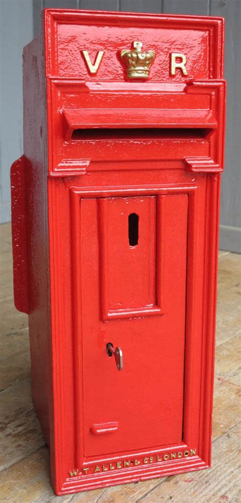 Royal Mail Post Boxes | British Post Boxes | UKAA