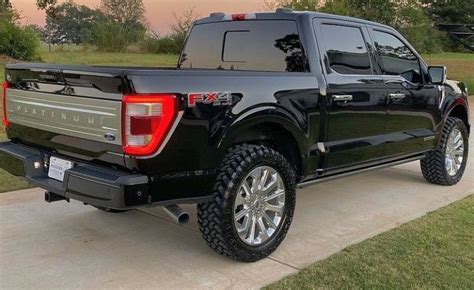 Ford F250 Custom Pickup Trucks: Power and Style Redefined