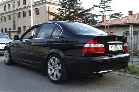 Bmw E46 325i Reggodinu Dana 042014 Odlicno Stanje 2003 God