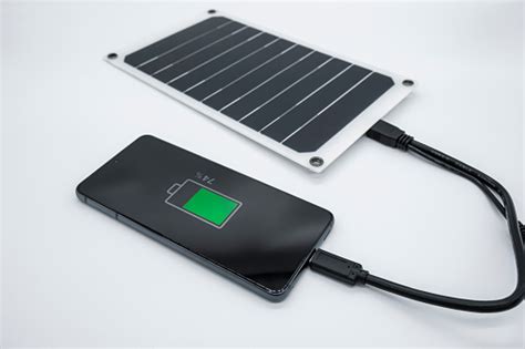 Pourquoi Choisir Un Chargeur Solaire Usb Pour Telephone Portable