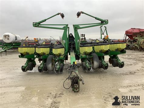 John Deere 1760 MaxEmerge Plus 12R30 Planter BigIron Auctions