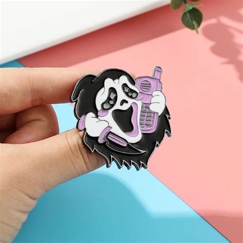 Scream Ghostface Phone Call Enamel Pin Film Pins Badge Brooch Fashion