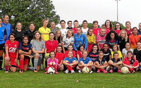 Foot F Minin Portes Ouvertes Aujourd Hui L Asptt Vannes Le T L Gramme