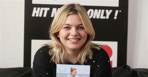 Exclusif Louane présente son dernier album Joie de vivre Le 21