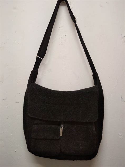 Paul Smith Paul Smith Sling Bag Grailed