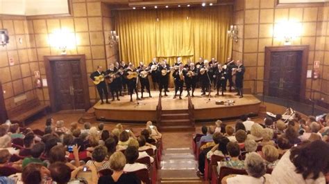 La Tuna de la Facultad de Medicina ofreció un concierto benéfico para